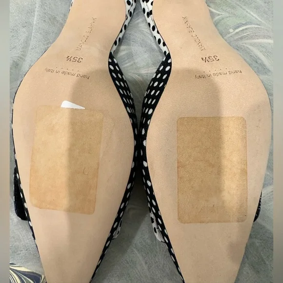 Manolo blahnik Size 5.5 Maysale Black & White Polka Dot Mule - Picture 7 of 8